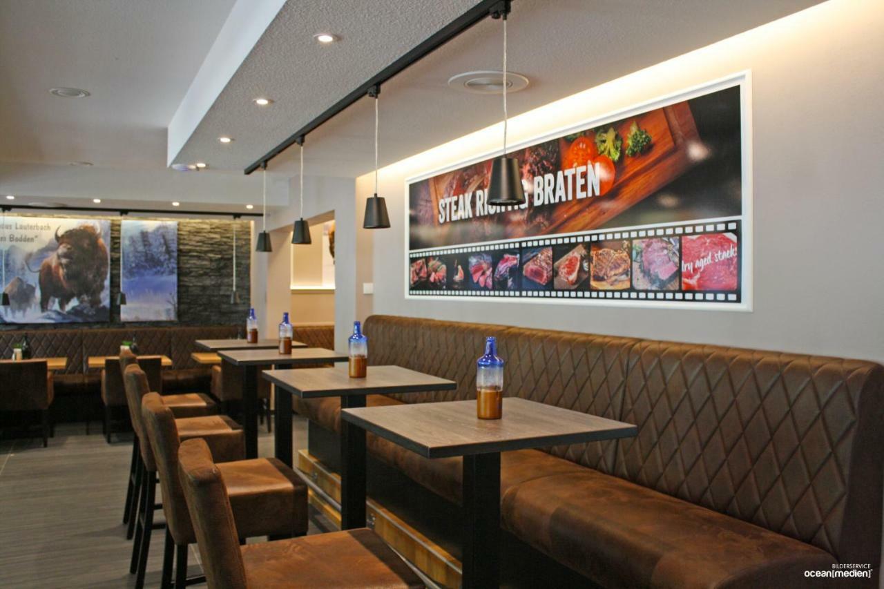 Hotel & Restaurant Am Bodden 普特布斯 外观 照片
