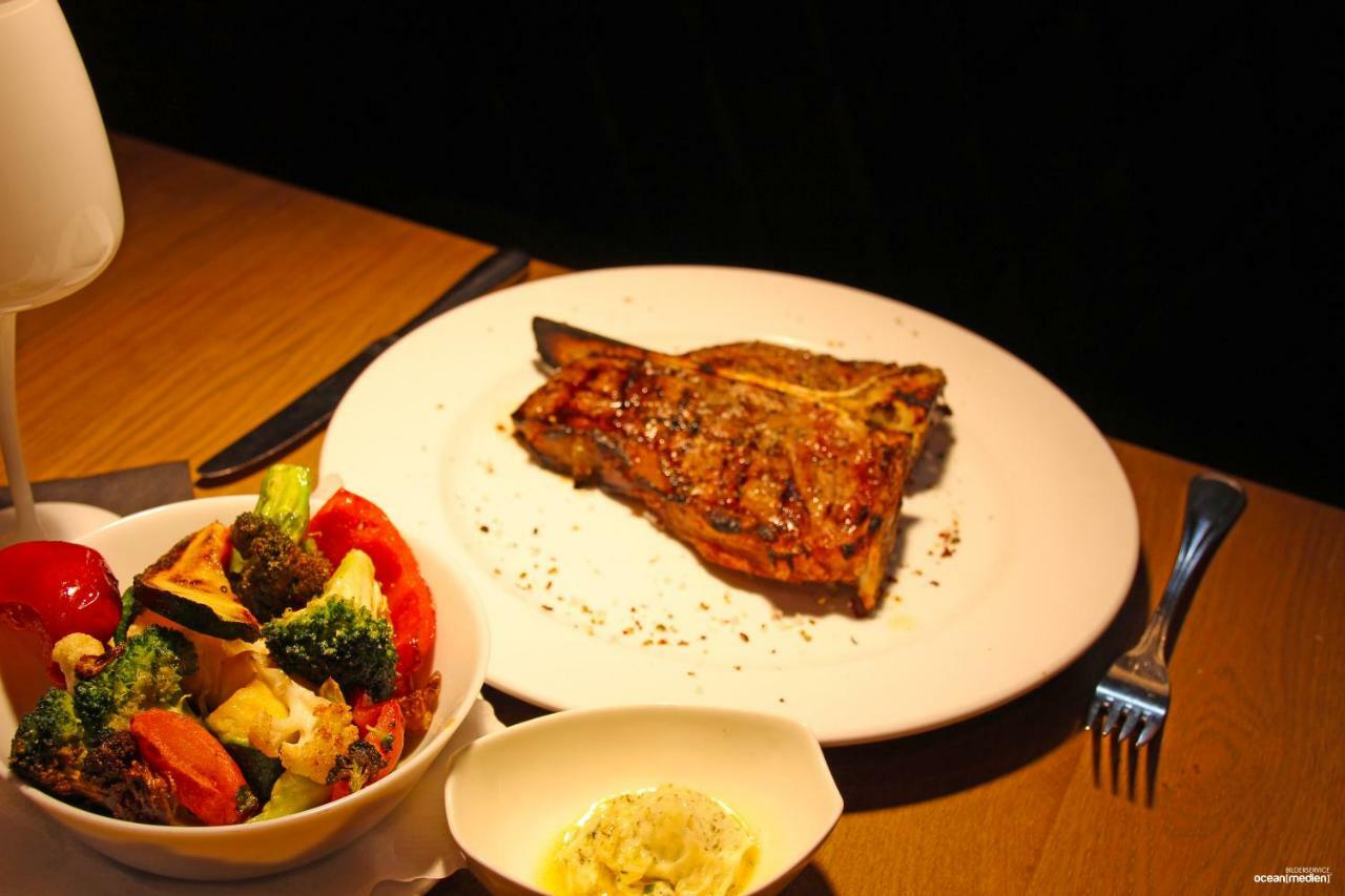 Hotel & Restaurant Am Bodden 普特布斯 外观 照片